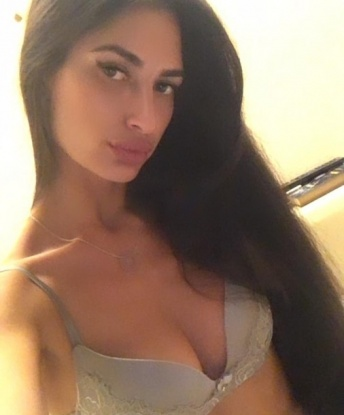 Поля, 23 года